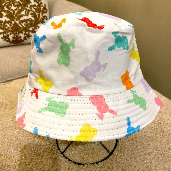 Bunny hat reversible to black - Picture 1 of 2